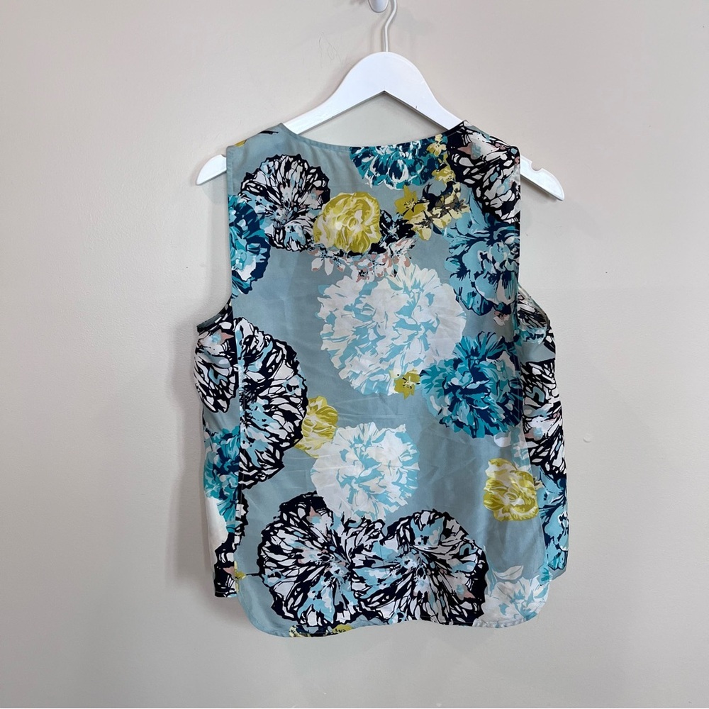 J Crew Silk Aquatic Floral Half Button Sleeveless Shell Tank Blouse Top Size 8 - Picture 6 of 6